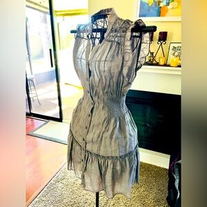 Figure Flattering Button Down Tunic 🦋